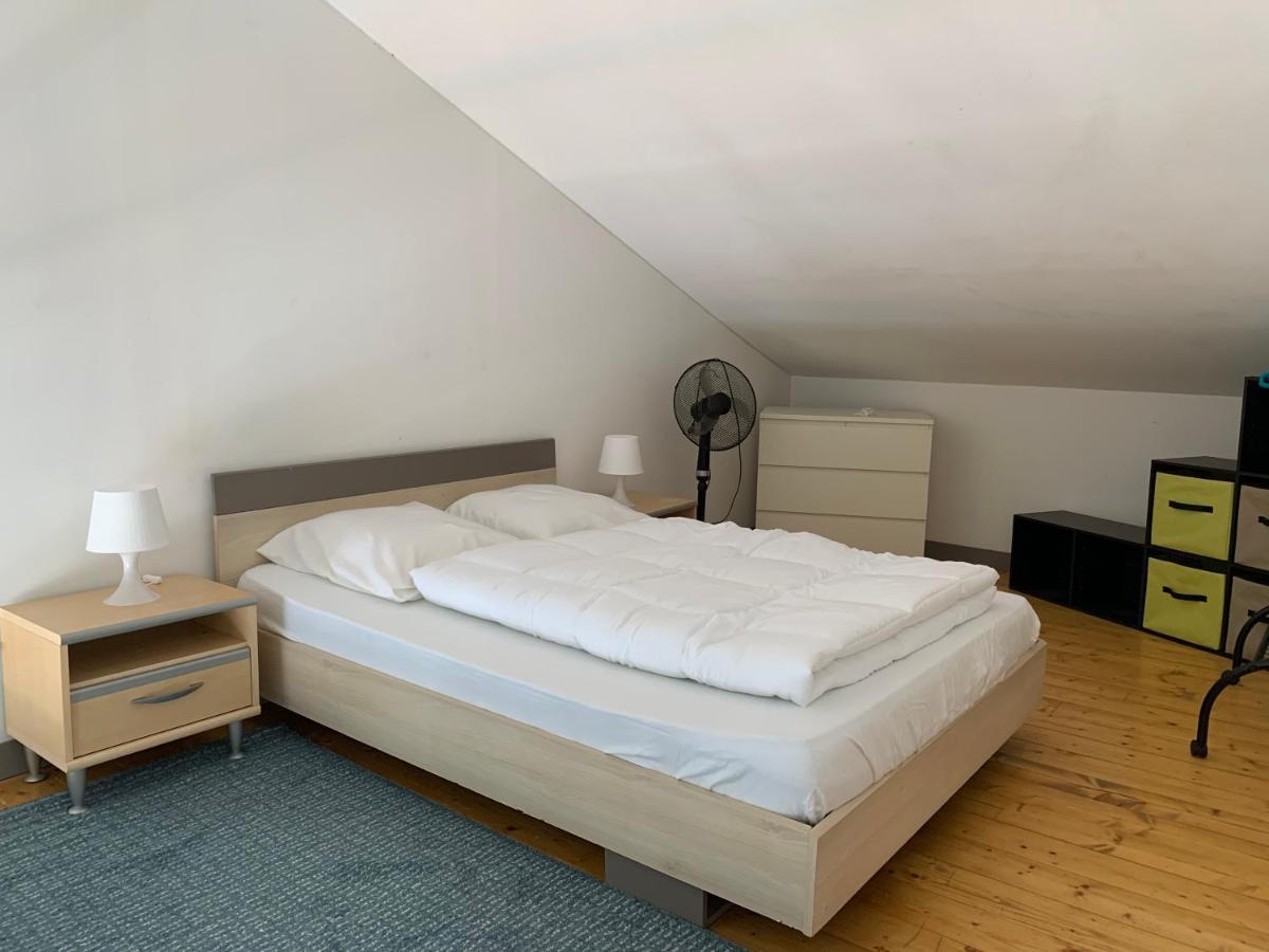 Appartement Tout Confort En Mezzanine A 20Mn A Pied Du Centre-Ville Avec Tv Et Wifi La Rochelle  Zewnętrze zdjęcie